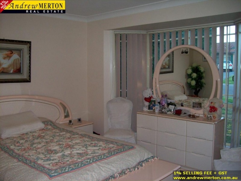 7 Alexandra Pl, Glendenning NSW 2761