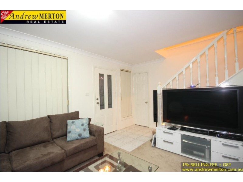 7/16 Hillcrest Road, Quakers Hill NSW 2763