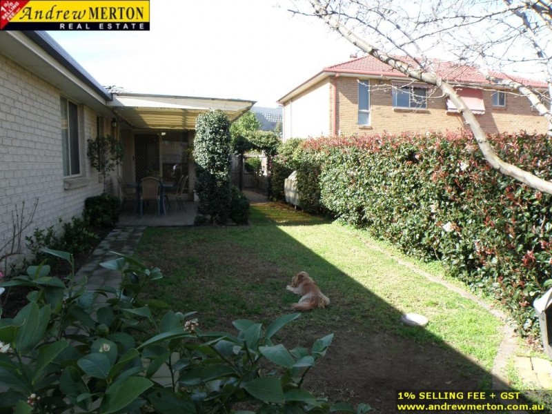 2 Maley Gr, Glenwood NSW 2768