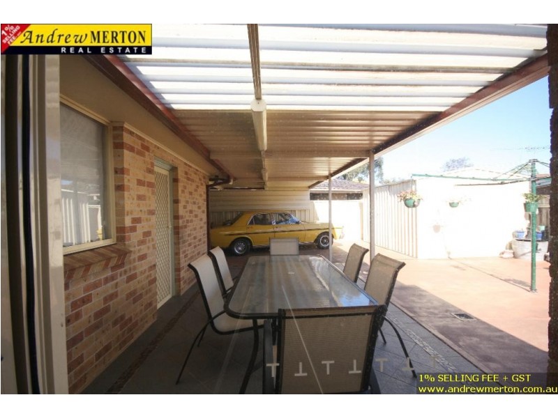 133 Explorers Way, St Clair NSW 2330