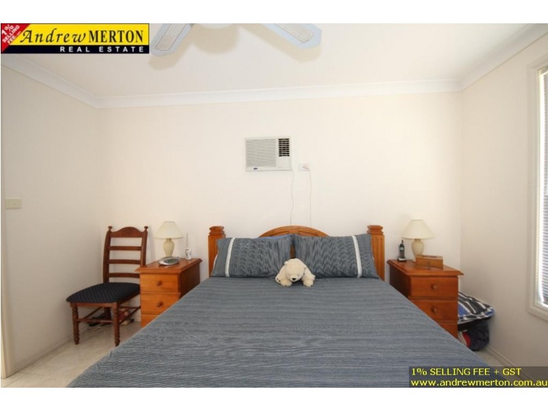 133 Explorers Way, St Clair NSW 2330