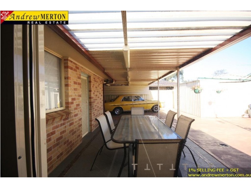 133 Explorers Way, St Clair NSW 2330