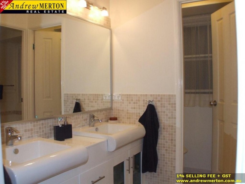 4 Ashton PL, Doonside NSW 2767