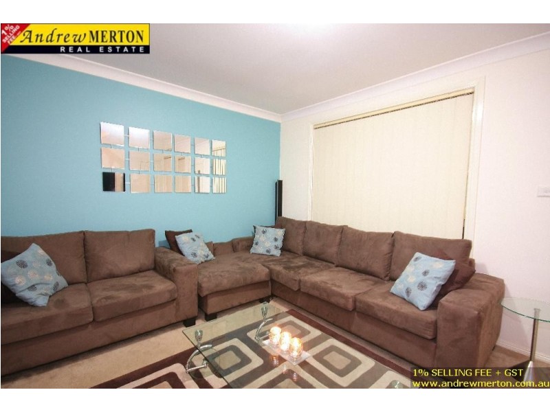 7/16 Hillcrest Road, Quakers Hill NSW 2763