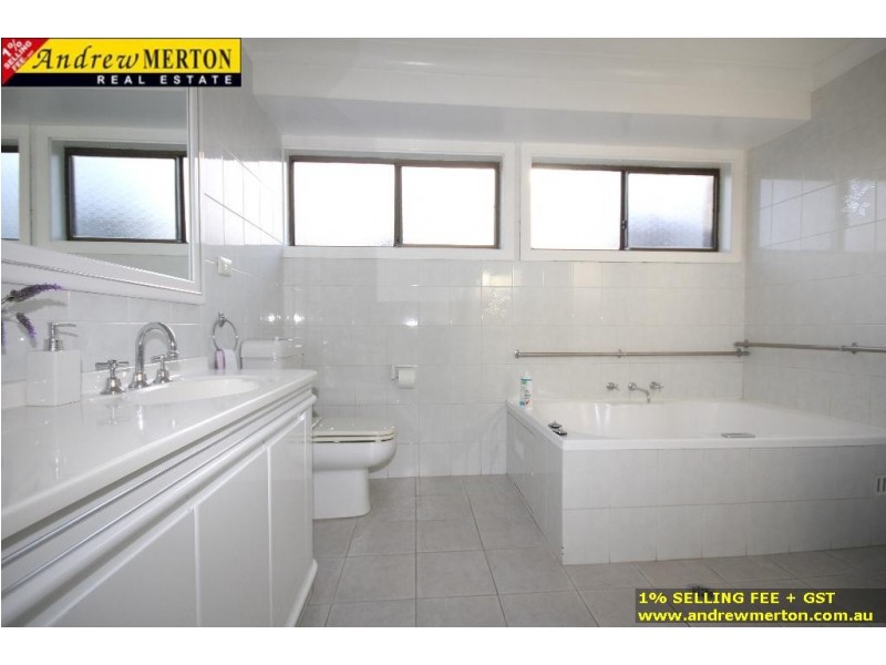 71 Marton Cres, Kings Langley NSW 2147