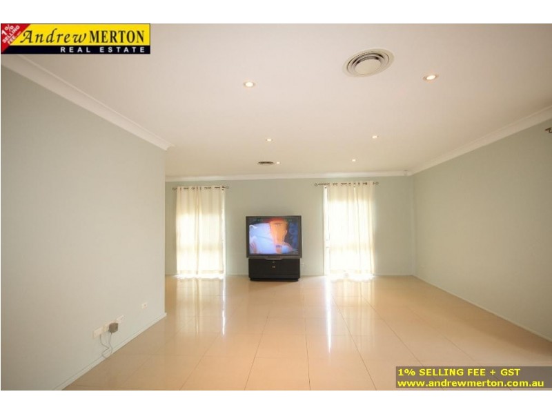 71 Marton Cres, Kings Langley NSW 2147