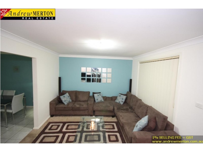 7/16 Hillcrest Road, Quakers Hill NSW 2763