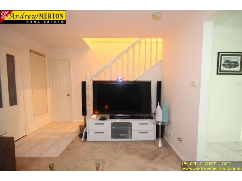 7/16 Hillcrest Road, Quakers Hill NSW 2763