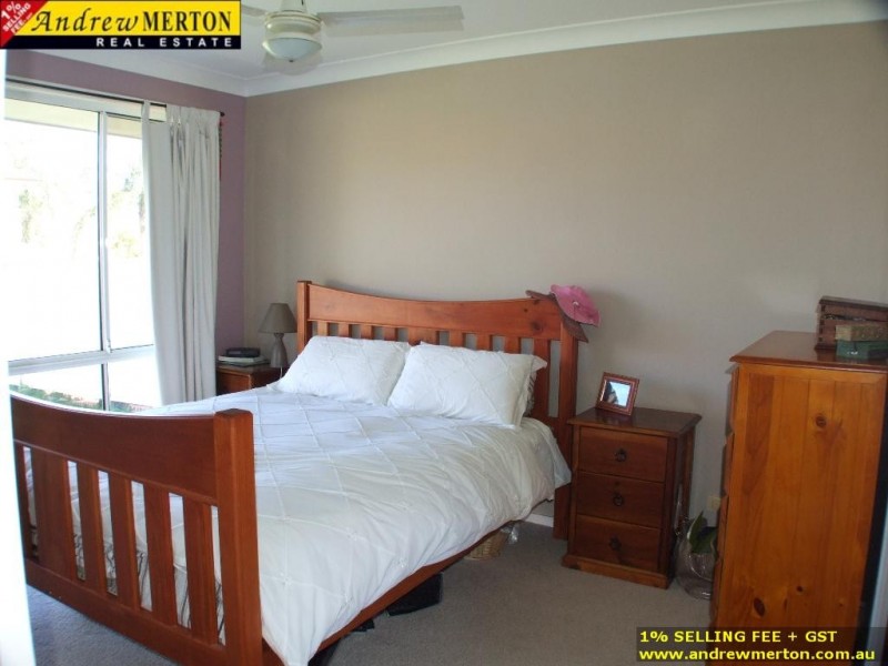 10 Isaac Pl, Quakers Hill NSW 2763