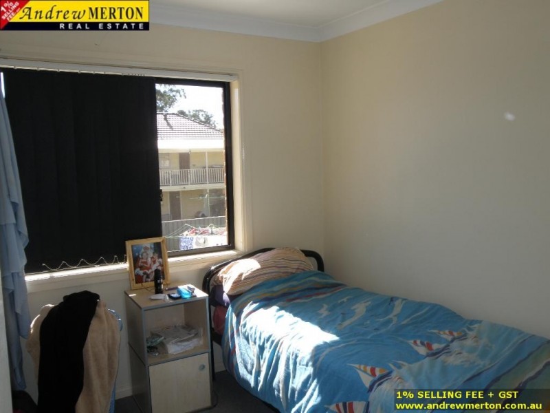 2/20 Erina Pl, South Windsor NSW 2756