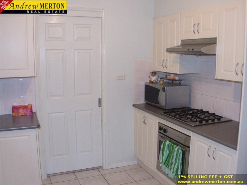 6/16 Hillcrest Rd, Quakers Hill NSW 2763