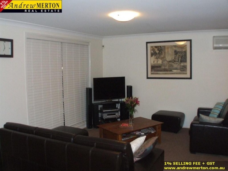 4 Ashton PL, Doonside NSW 2767