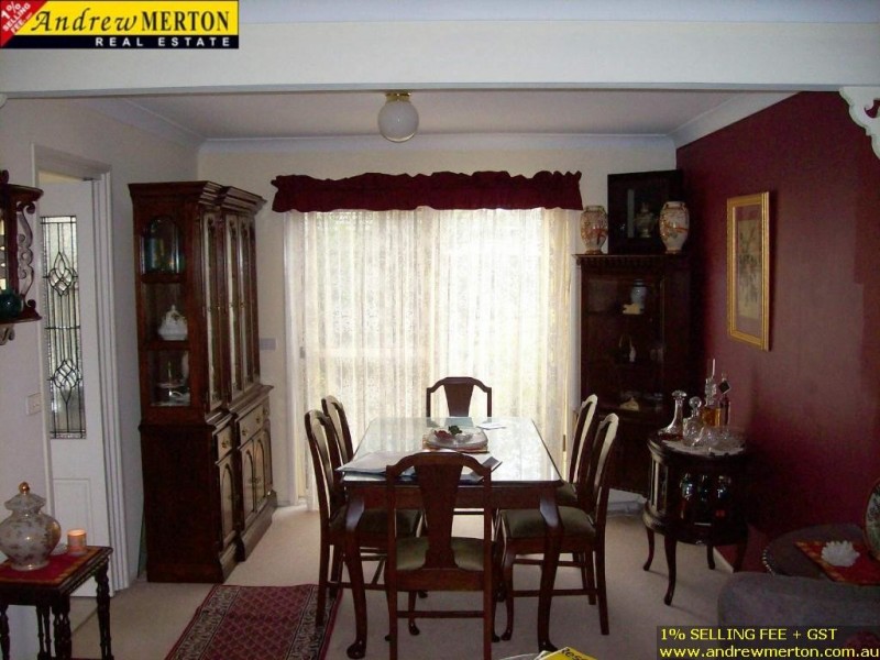 10/2 Blend Pl, Woodcroft NSW 2767