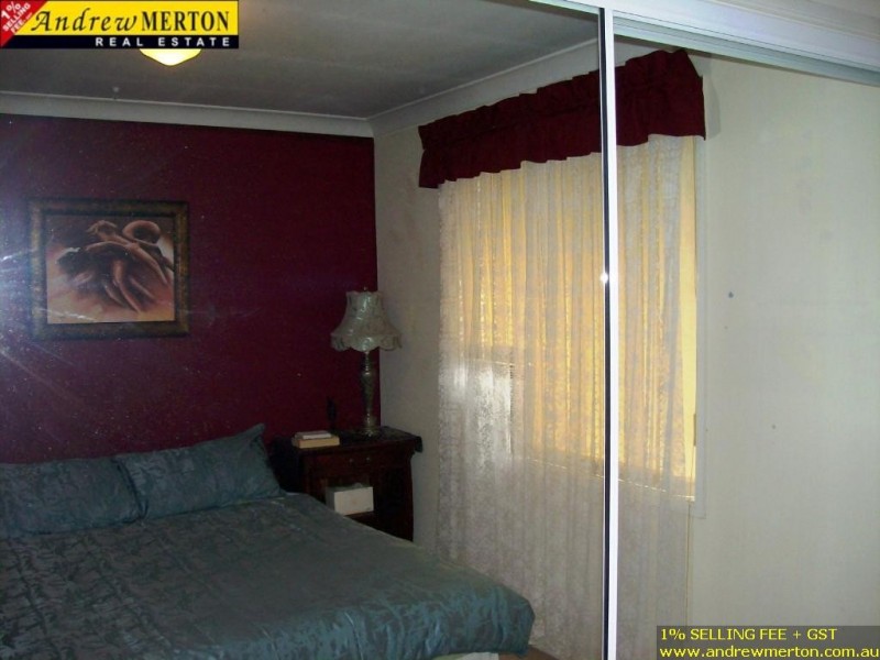 10/2 Blend Pl, Woodcroft NSW 2767