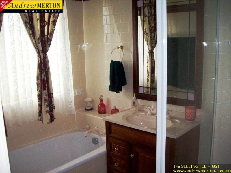 10/2 Blend Pl, Woodcroft NSW 2767