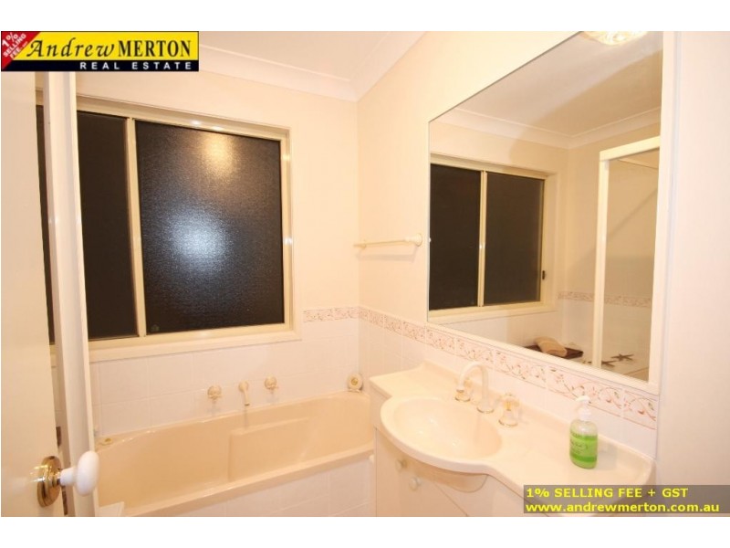 16b Railway View Parade, Rooty Hill NSW 2766