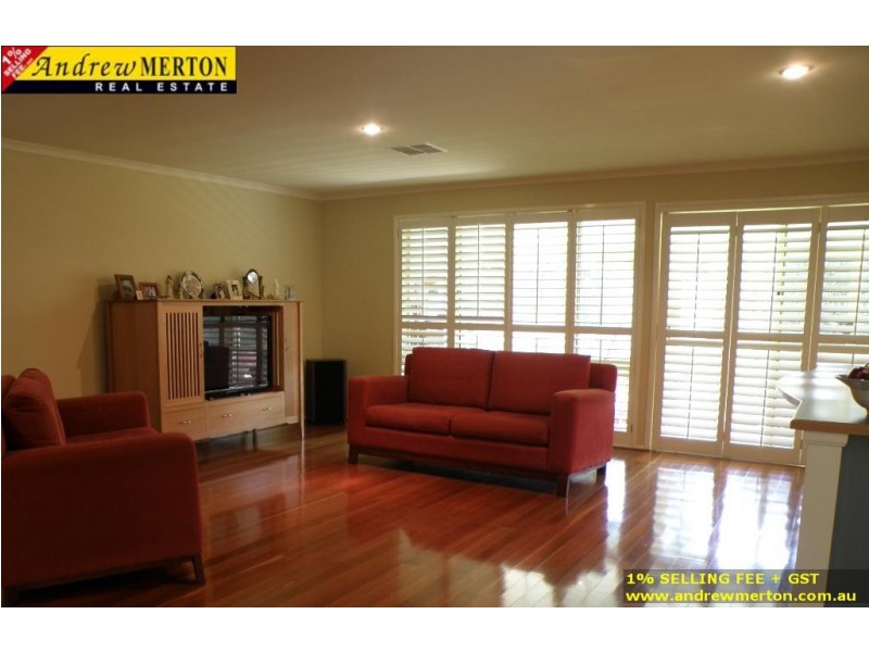 7 Armine Way, Beaumont Hills NSW 2155