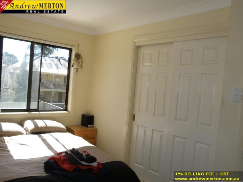 2/20 Erina Pl, South Windsor NSW 2756