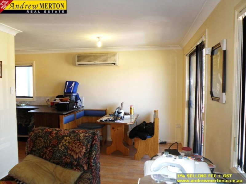 2/20 Erina Pl, South Windsor NSW 2756