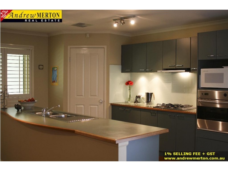 7 Armine Way, Beaumont Hills NSW 2155