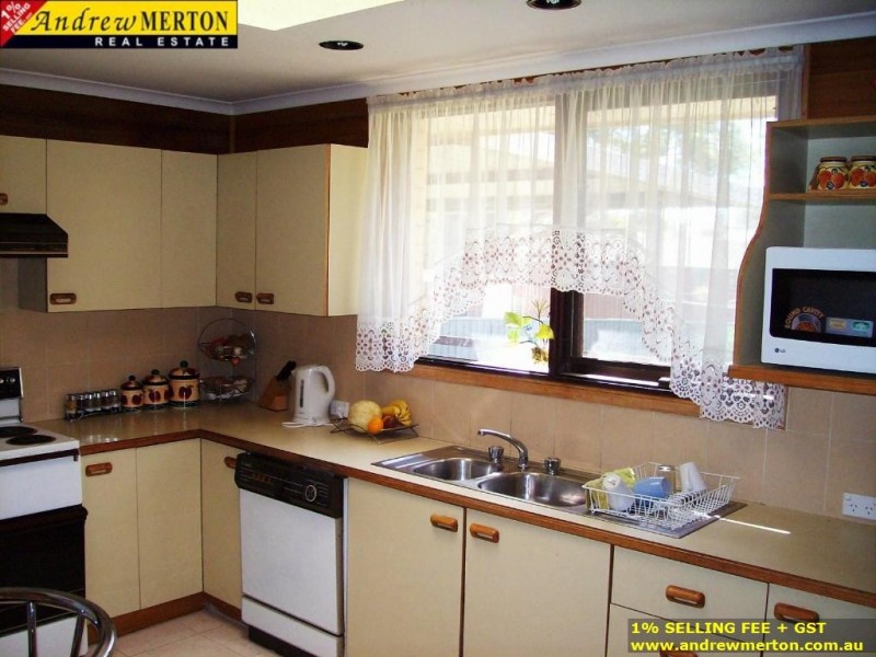 25 Goodacre Ave, Winston Hills NSW 2153