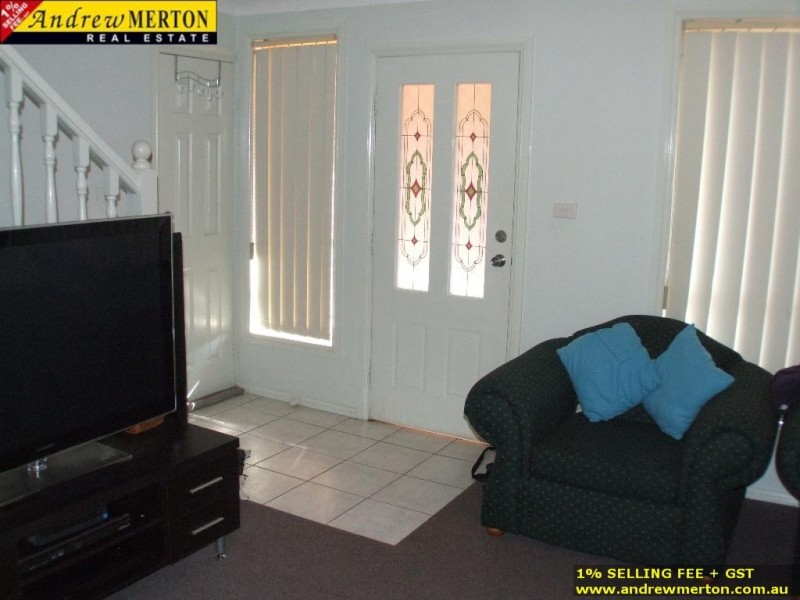 6/16 Hillcrest Rd, Quakers Hill NSW 2763