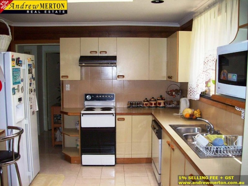 25 Goodacre Ave, Winston Hills NSW 2153