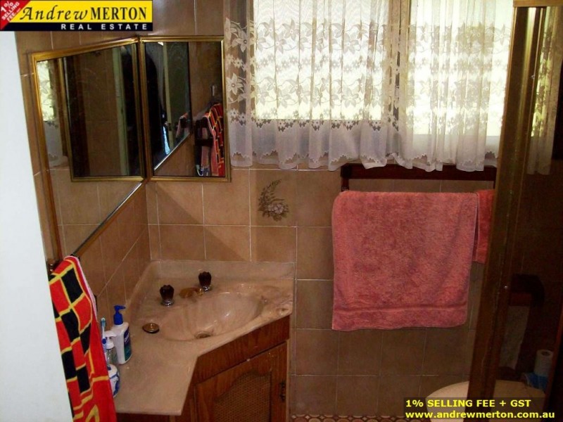 25 Goodacre Ave, Winston Hills NSW 2153