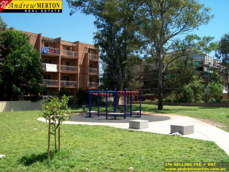 23/14 Fourth Ave., Blacktown NSW 2148