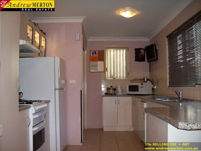 29 Doris PL, Emerton NSW 2770