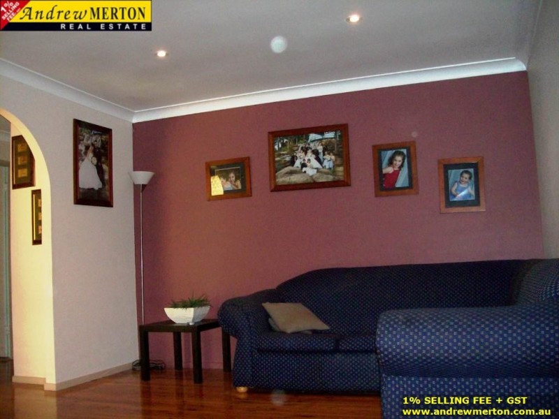 98 Narcissus Ave, Quakers Hill NSW 2763