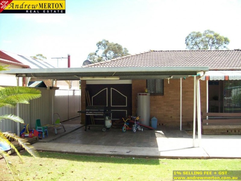 98 Narcissus Ave, Quakers Hill NSW 2763