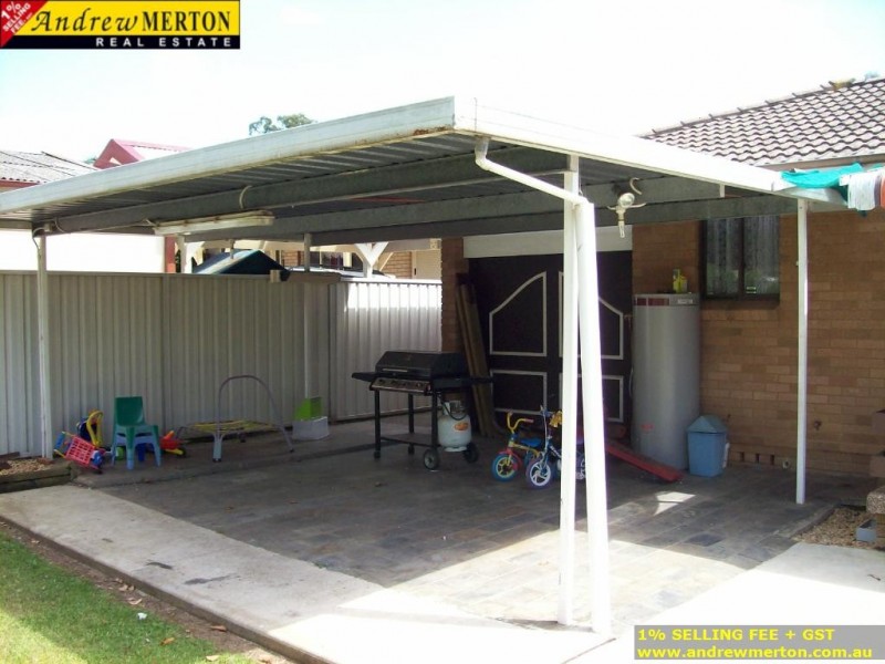 98 Narcissus Ave, Quakers Hill NSW 2763