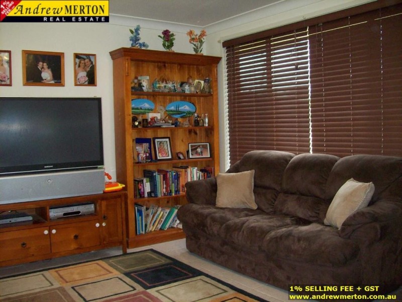 33 Raupach St., Dean Park NSW 2761
