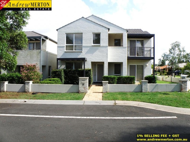 11 Roxburgh Cr, Stanhope Gardens NSW 2768