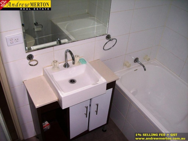 2/17 Bruce St, Blacktown NSW 2148