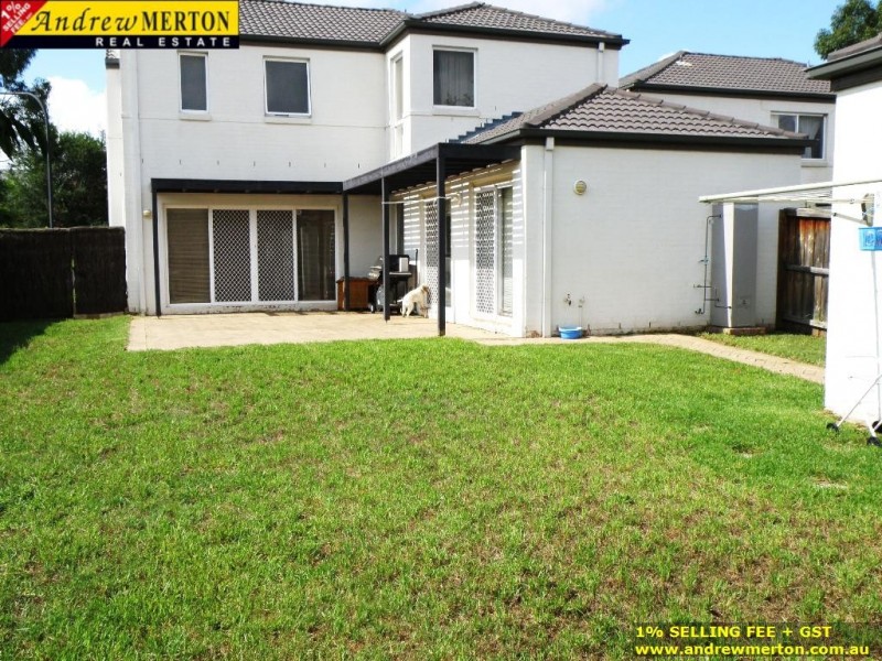 11 Roxburgh Cr, Stanhope Gardens NSW 2768