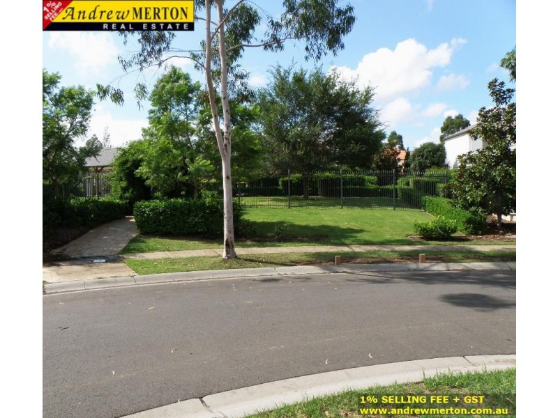 11 Roxburgh Cr, Stanhope Gardens NSW 2768