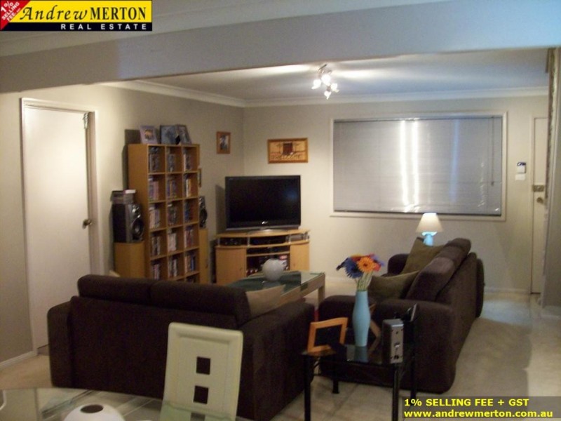 8/10 Stanbury Pl, Quakers Hill NSW 2763