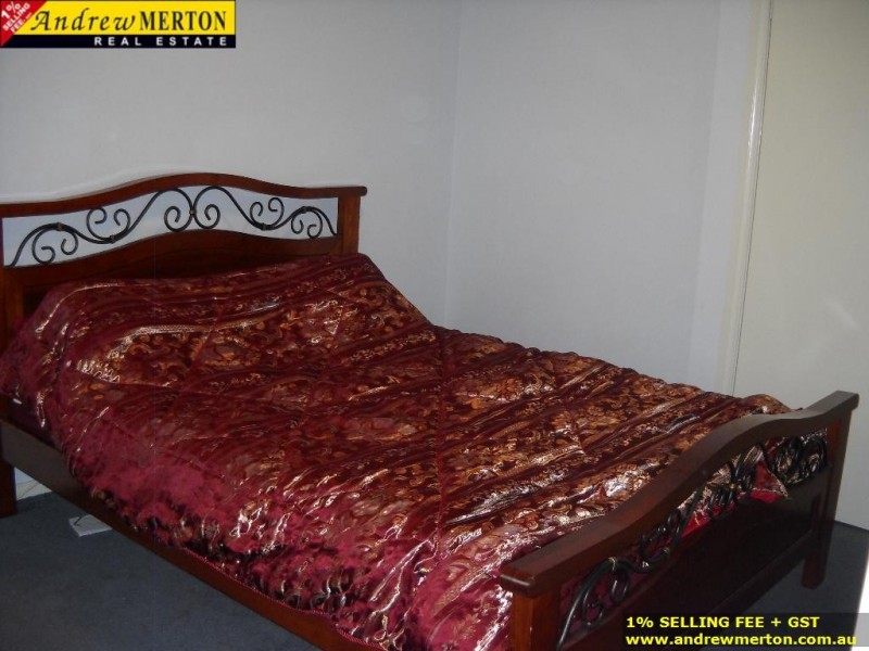 3/2 B Whitcroft Place, Oxley Park NSW 2760