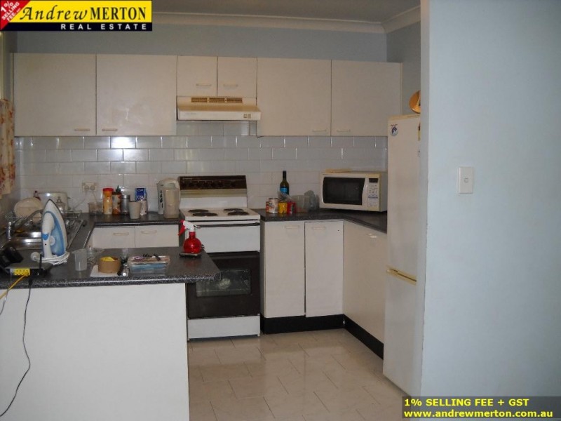 3/2 B Whitcroft Place, Oxley Park NSW 2760