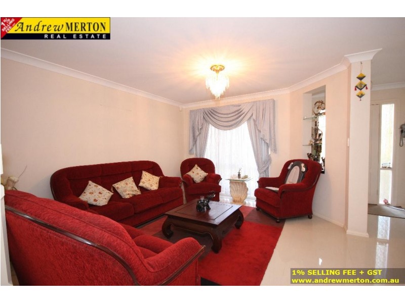 14 Greendale Tce,, Quakers Hill NSW 2763