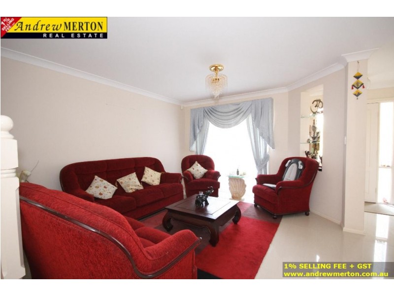 14 Greendale Tce,, Quakers Hill NSW 2763