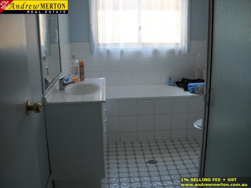 3/2 B Whitcroft Place, Oxley Park NSW 2760