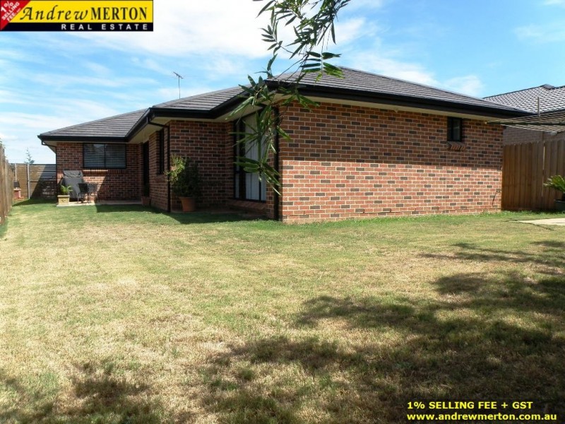 8 Deneden Ave, Kellyville Ridge NSW 2155