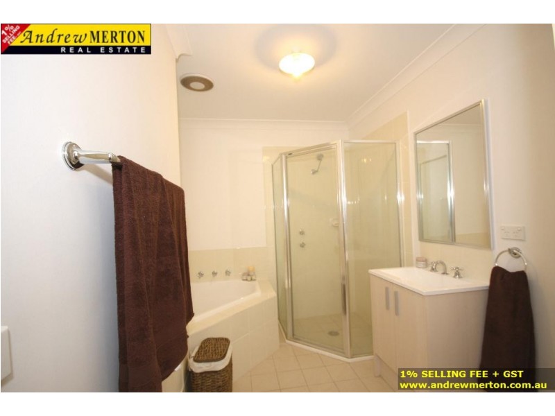 17 Silvereye Cir, Woodcroft NSW 2767