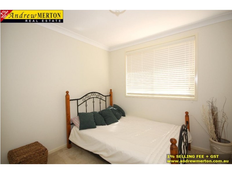 17 Silvereye Cir, Woodcroft NSW 2767