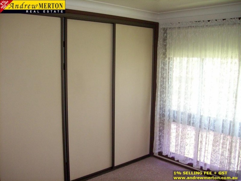 64 Faulkland Crs, Kings Park NSW 2148