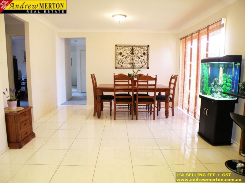 8 Deneden Ave, Kellyville Ridge NSW 2155