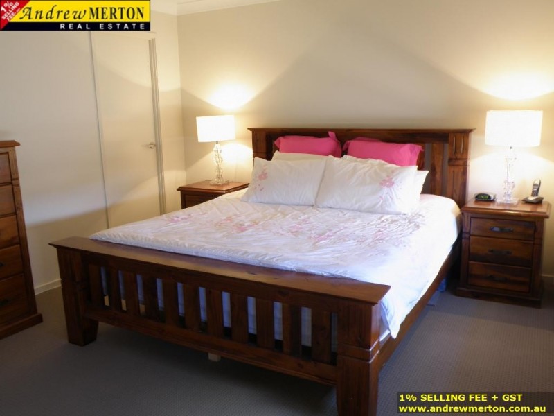 1206 Phoenix Ave, Beaumont Hills NSW 2155